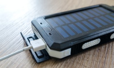 Power bank med solceller p&aring;